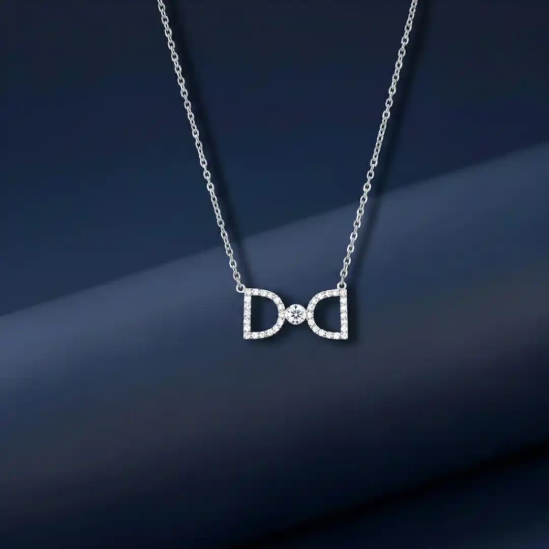 The VelvetBox Double D Pendant Necklace 925 Silver Original