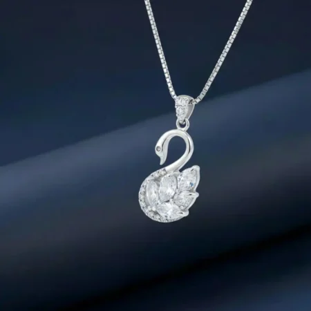 Silver Elegant Swan Crystal Chain Pendant