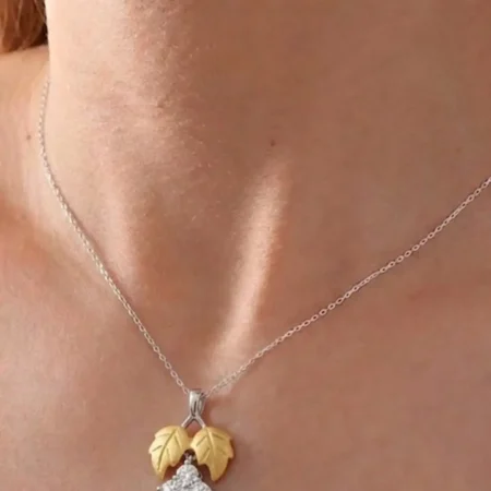 Elegant Two-Tone Leaf & Floral Chain Pendant