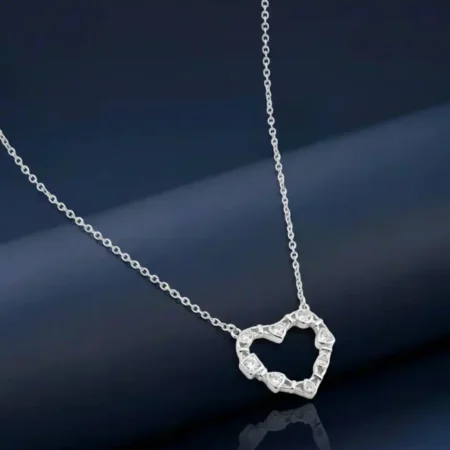modern-silver-heart-pendant-the-velvetbox
