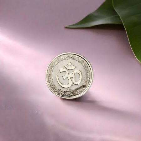 5gm 999 silver Om coin with elegant design for pooja and gifting