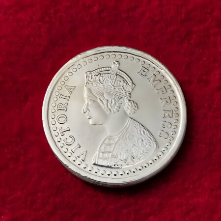 10 gram pure silver coin with Victoria Empress engraving, 999 purity