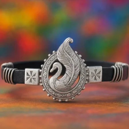 925 Sterling Silver Noya Bangle with Peacock Motif