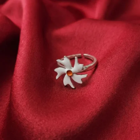 Luxury 925 Sterling Silver Emerald Green Radiant Cut Ring for Women - Double Halo Crystal Design