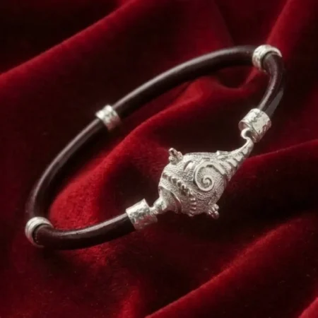 Playful Silver Dolphin & Flower Motif 925 Silver Noya Bangle – The Velvet Box