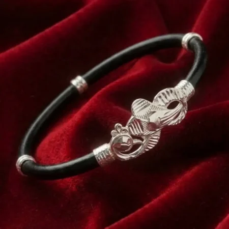 Authentic 925 Silver Noya Bangle with Black Finish -The Velvet Box