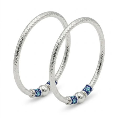Silver-Tone Hammered Bangle